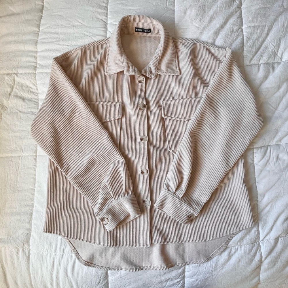 Women’s SHEIN Cream Ribbed Shacket